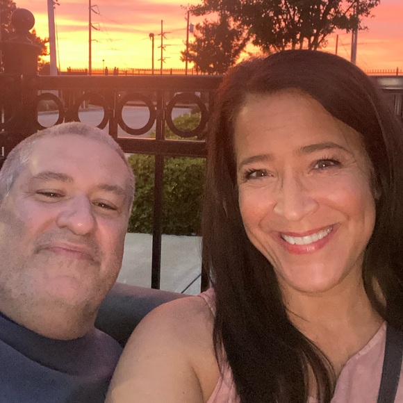 Meet your Posher, Traci - Picture 3 of 3